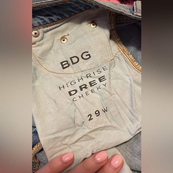 Various Urban Outfitters Shorts - Picture 6 of 9